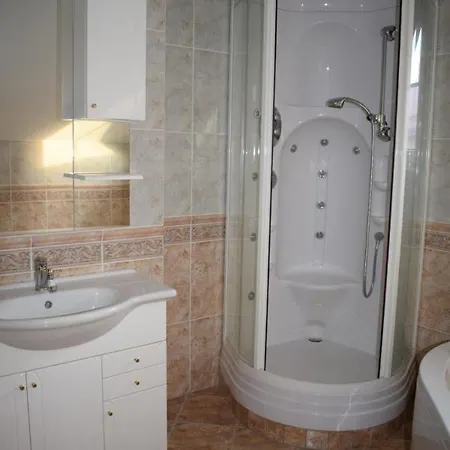 Comenius - Na Rohu * Svidnik