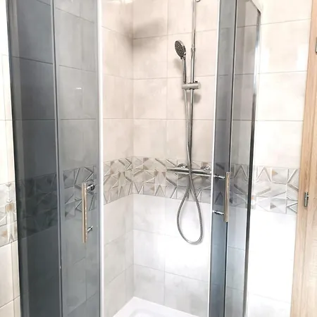 아파트 Comenius - Na Rohu